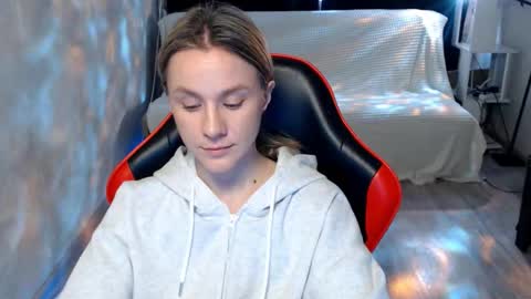 Snapshot of baby_kitte chatting on 03/16/26, 05:44 baby_kitte online show from 03/16/26, 05:44