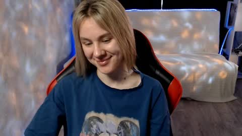 Snapshot of baby_kitte chatting on 04/10/26, 03:56 baby_kitte online show from 04/10/26, 03:56