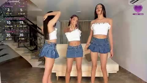 baby_kitty12 online show from 06/15/26, 01:41