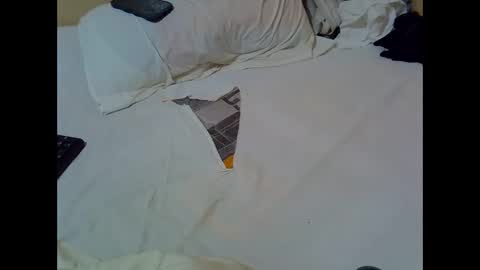 baby_may5 online show from 09/08/25, 02:38