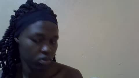 baby_may5 online show from 02/16/26, 03:57