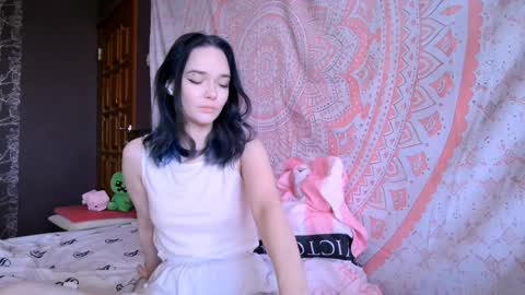 Snapshot of baby_onface chatting on 04/11/26, 08:40 Alice online show from 04/11/26, 08:40