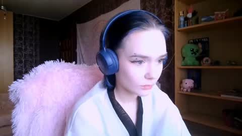 Snapshot of baby_onface chatting on 05/14/26, 08:32 Alice online show from 05/14/26, 08:32