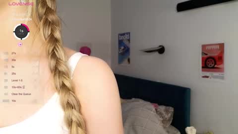 Ruth online show from 10/04/25, 07:12