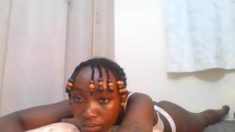 Snapshot of baby_smiler chatting on 05/14/26, 11:22 baby_smiler online show from 05/14/26, 11:22