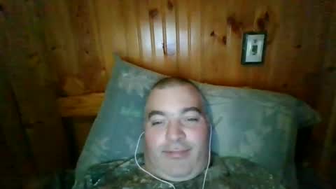 Snapshot of babybaby83 chatting on 12/05/24, 10:45 Darren online show from 12/05/24, 10:45