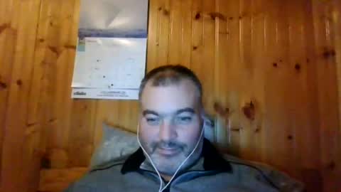 Snapshot of babybaby83 chatting on 01/05/25, 11:12 Darren online show from 01/05/25, 11:12