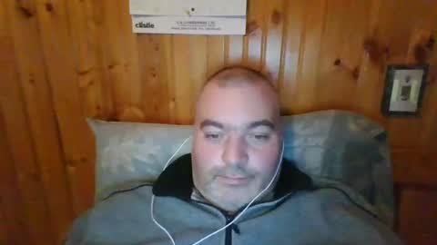 Snapshot of babybaby83 chatting on 01/10/25, 10:04 Darren online show from 01/10/25, 10:04