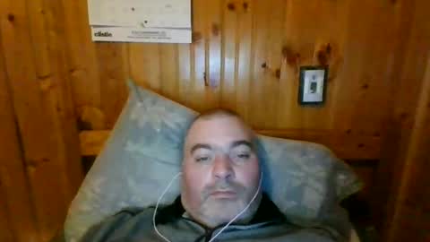 Snapshot of babybaby83 chatting on 01/12/25, 02:56 Darren online show from 01/12/25, 02:56