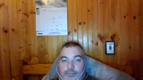 Snapshot of babybaby83 chatting on 02/14/25, 03:47 Darren online show from 02/14/25, 03:47