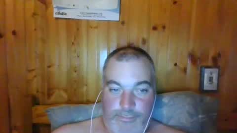 Snapshot of babybaby83 chatting on 09/10/25, 10:10 Darren online show from 09/10/25, 10:10