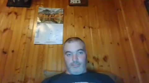 Snapshot of babybaby83 chatting on 11/21/25, 05:33 Darren online show from 11/21/25, 05:33