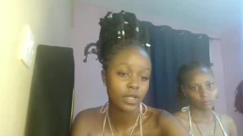 Snapshot of babybrown20 chatting on 05/17/26, 04:43 babybrown online show from 05/17/26, 04:43