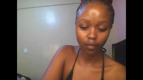 Snapshot of babybrown20 chatting on 06/08/26, 02:56 babybrown online show from 06/08/26, 02:56