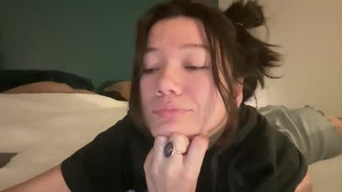 ava online show from 02/22/26, 01:53