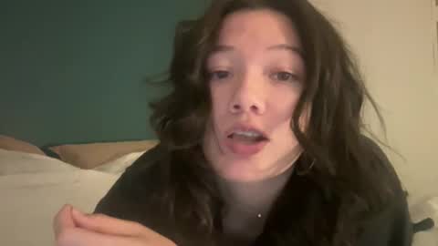 Snapshot of babybunnny chatting on 03/17/26, 02:38 ava online show from 03/17/26, 02:38