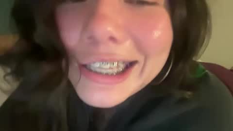 Snapshot of babybunnny chatting on 03/22/26, 06:28 ava online show from 03/22/26, 06:28