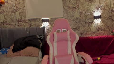 Snapshot of babycam7 chatting on 02/05/25, 12:53 Babycam online show from 02/05/25, 12:53