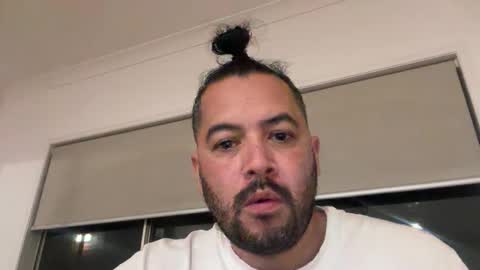 bcin online show from 10/12/25, 01:54