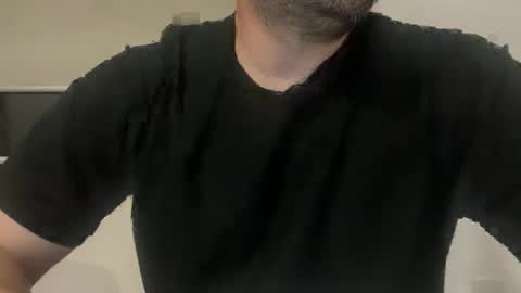 Snapshot of babychinoo chatting on 04/08/26, 01:44 bcin online show from 04/08/26, 01:44