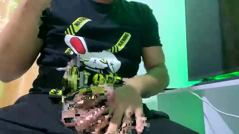 Snapshot of babycrazy24love chatting on 12/04/24, 04:43 babycrazy24love online show from 12/04/24, 04:43