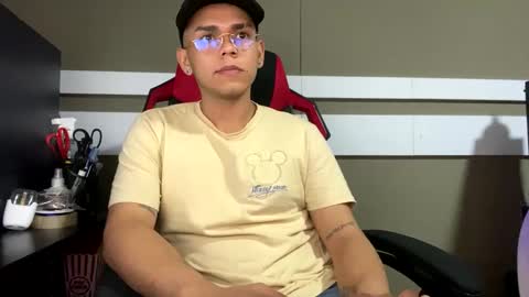 Snapshot of babycrazy24love chatting on 12/21/24, 10:51 babycrazy24love online show from 12/21/24, 10:51