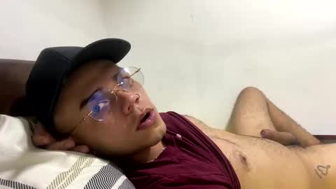 Snapshot of babycrazy24love chatting on 01/12/25, 02:41 babycrazy24love online show from 01/12/25, 02:41