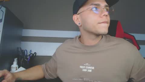 Snapshot of babycrazy24love chatting on 01/18/25, 01:30 babycrazy24love online show from 01/18/25, 01:30