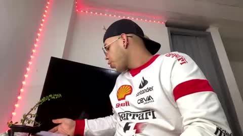 Snapshot of babycrazy24love chatting on 02/05/25, 10:22 babycrazy24love online show from 02/05/25, 10:22