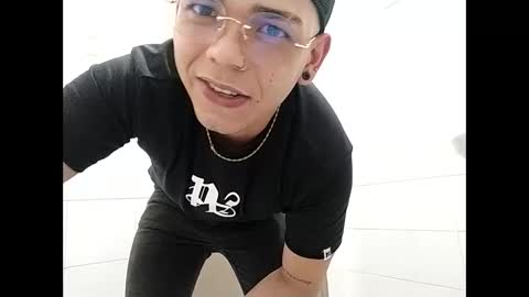 Snapshot of babycrazy24love chatting on 02/16/25, 01:14 babycrazy24love online show from 02/16/25, 01:14