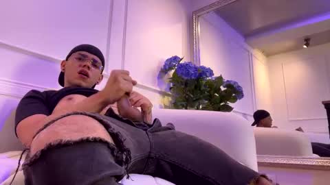 Snapshot of babycrazy24love chatting on 02/22/25, 10:20 babycrazy24love online show from 02/22/25, 10:20