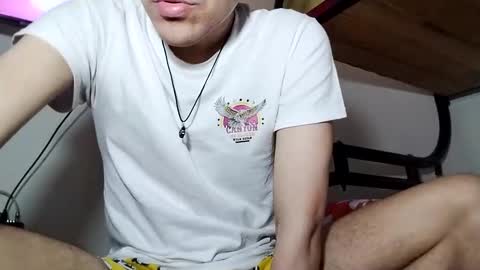 Snapshot of babydarkpink chatting on 03/21/26, 09:07 Dani online show from 03/21/26, 09:07