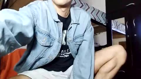 Snapshot of babydarkpink chatting on 03/29/26, 10:10 Dani online show from 03/29/26, 10:10