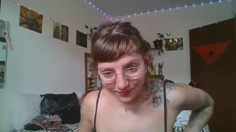 babydemon6 online show from 12/10/24, 02:17