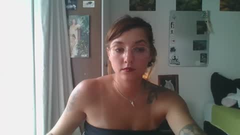 babydemon6 online show from 02/19/25, 06:00