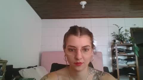 babydemon6 online show from 10/04/25, 02:48