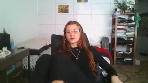 babydemon6 online show from 10/12/25, 02:05