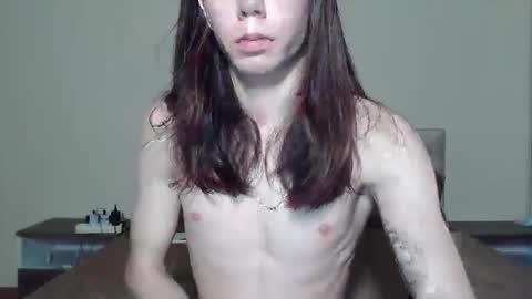 Snapshot of babyezhen chatting on 11/29/25, 09:51 babyezhen online show from 11/29/25, 09:51