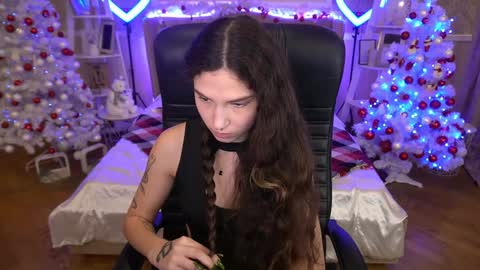 Sasha online show from 12/26/24, 02:33