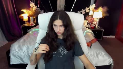 Sasha online show from 11/02/25, 08:11