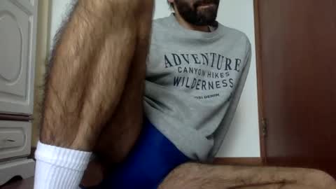 Snapshot of babyhardy chatting on 12/04/24, 12:14 Tom A.    online show from 12/04/24, 12:14