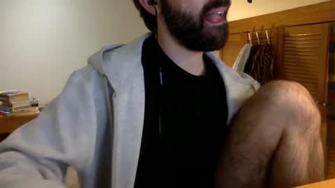 Snapshot of babyhardy chatting on 12/18/24, 07:41 Tom A.    online show from 12/18/24, 07:41