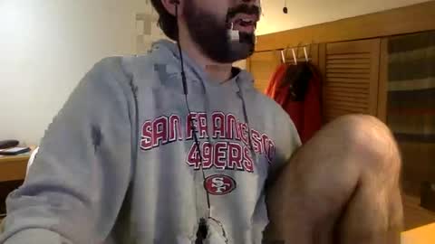 Snapshot of babyhardy chatting on 12/29/24, 07:00 Tom A.    online show from 12/29/24, 07:00