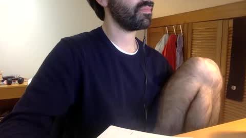 Snapshot of babyhardy chatting on 01/14/25, 11:05 Tom A.    online show from 01/14/25, 11:05