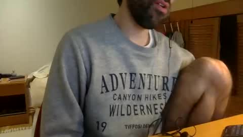 Snapshot of babyhardy chatting on 01/19/25, 03:53 Tom A.    online show from 01/19/25, 03:53