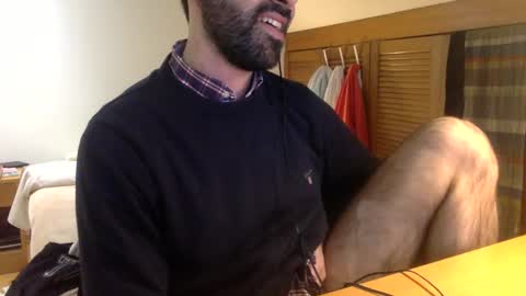 Snapshot of babyhardy chatting on 01/23/25, 07:40 Tom A.    online show from 01/23/25, 07:40