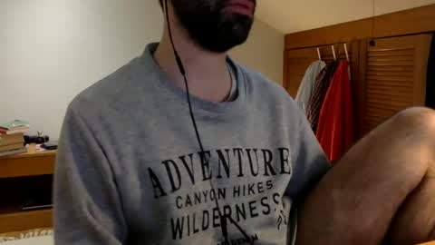 Snapshot of babyhardy chatting on 01/25/25, 01:52 Tom A.    online show from 01/25/25, 01:52