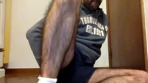 Snapshot of babyhardy chatting on 01/30/25, 11:34 Tom A.    online show from 01/30/25, 11:34