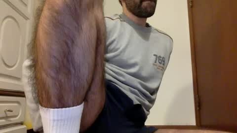 Snapshot of babyhardy chatting on 02/15/25, 11:47 Tom A.    online show from 02/15/25, 11:47