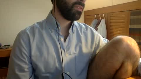 Snapshot of babyhardy chatting on 03/10/25, 01:21 Tom A.    online show from 03/10/25, 01:21